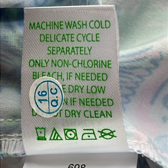 NWT Lilly Pulitzer Green and Pink Back Court UPF50 Athletic Shorts. XL - Picture 5 of 11